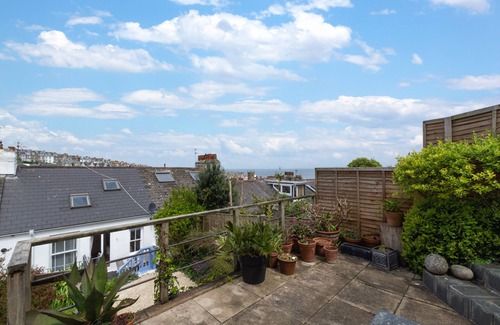 St Ives House | 21 Trenwith Place - Three Bedroom House, Sleeps 5