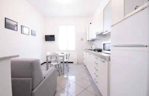 Imperia Apartment | 21 Via dei Giardini