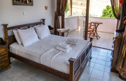 Lindos House | 210 m² House ∙ 4 bedrooms ∙ 9 guests