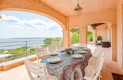 Sainte-Maxime Villa | 210 m² Villa ∙ 4 bedrooms ∙ 8 guests