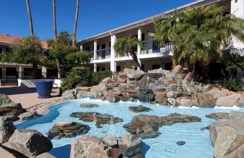 Mesa Apartment | 211 Cozy and stylish one bedroom -Pool & Spa!