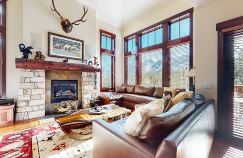 Mammoth Lakes House | 213 m² House ∙ 4 bedrooms ∙ 10 guests