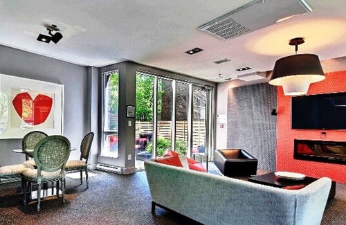 Cote-Des-Neiges—Notre-Dame-De-Grace Apartment | #215 Beautiful apartment in a new building