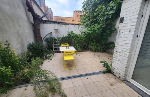 Charleroi Other | 215 m² Shared room ∙ 1 bedroom ∙ 1 guest