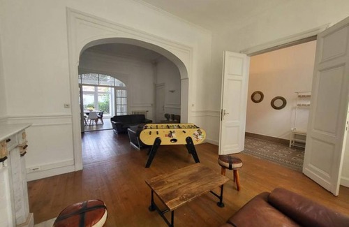 Charleroi Other | 215 m² Shared room ∙ 1 bedroom ∙ 1 guest