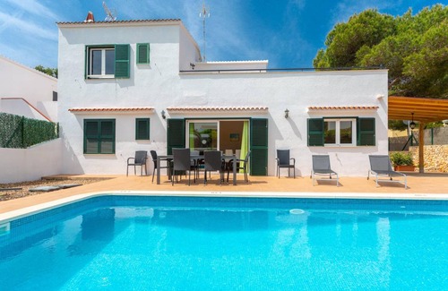Serpentona Villa | 215 m² Villa ∙ 3 bedrooms ∙ 6 guests