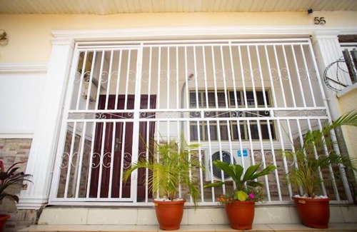 Abuja Apartment | 215 West Apartment