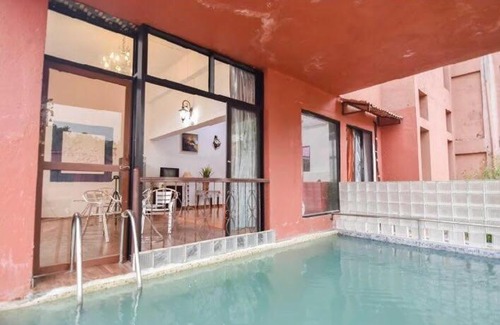Aarey Colony Apartment | 218 Palms Villa