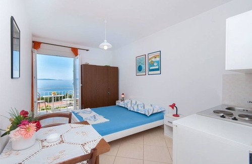 Tucepi Apartment | 22 m² Apartment ∙ 2 guests