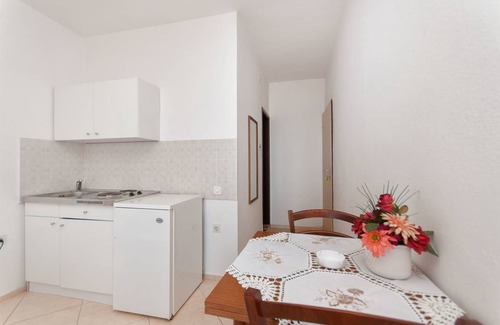 Tucepi Apartment | 22 m² Apartment ∙ 2 guests