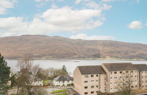 Fort William Cottage | 22 MORAY PLACE, pet friendly, country holiday cottage in Fort William