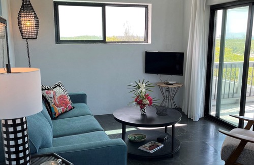 Bambarra House | 22 Seabreeze - Newest vacation rental on Middle Caicos!