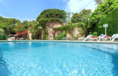 Tamariu House | 220 m² House ∙ 3 bedrooms ∙ 6 guests