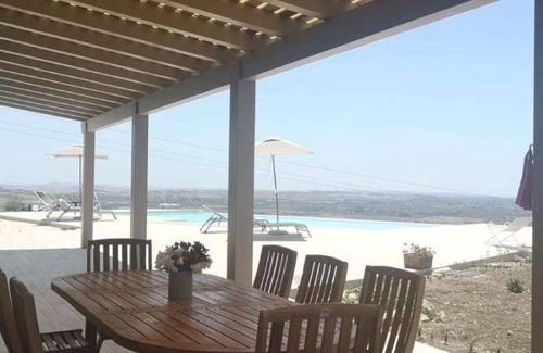 Erice Villa | 220 m² Villa ∙ 5 bedrooms ∙ 12 guests