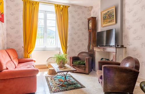 Serres-sur-Arget House | 224 m² House ∙ 6 bedrooms ∙ 10 guests