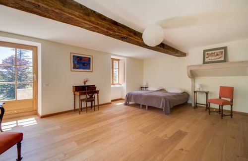 Boyer House | 225 m² House ∙ 4 bedrooms ∙ 13 guests