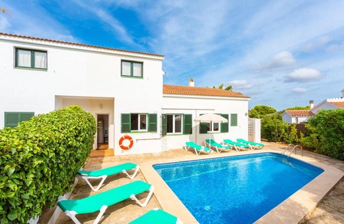 Es Canutells Villa | 225 m² Villa ∙ 4 bedrooms ∙ 8 guests