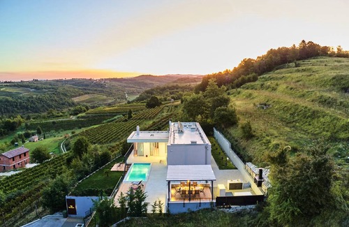 Momjan Villa | 226 m² Villa ∙ 4 bedrooms ∙ 8 guests