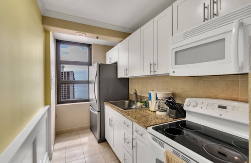 Waikiki Condo | 22nd Floor Condo with Stunning Ocean Views and Free Parking! by Koko Resort Vacation Rentals