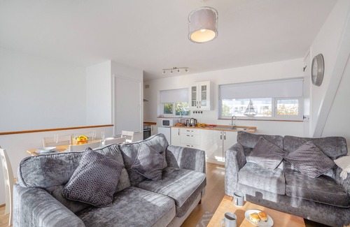 Abersoch House | 23 Cae Du - Two Bedroom House, Sleeps 5
