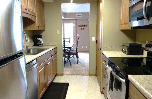 Elk Rapids Condo | #23 ELK RAPIDS BEACH CONDOMINIUM