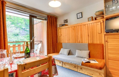 Les Boisses House | 23 m² House ∙ 1 bedroom ∙ 4 guests