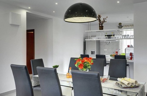 Bratulici House | 230 m² House ∙ 3 bedrooms ∙ 8 guests