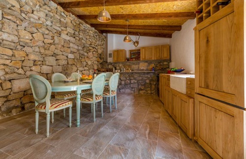Bribir House | 230 m² House ∙ 5 bedrooms ∙ 14 guests