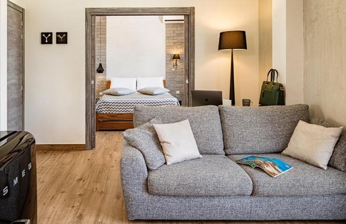 Cagliari Apartment | 231 Suite Via Roma