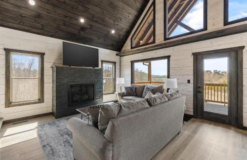 Sevierville House | #2335 High Expectations