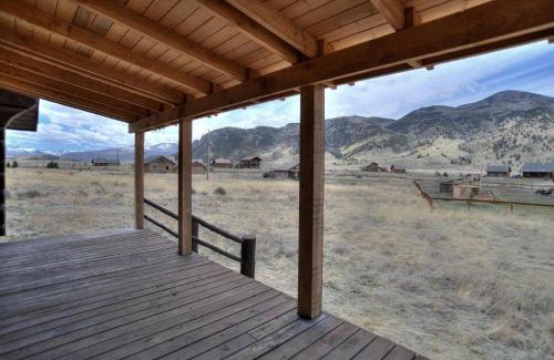 Creede House | 2350 Middle Creek