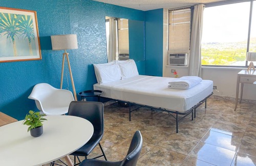 McCully - Moiliili Condo | 24 m² Condo ∙ 2 guests
