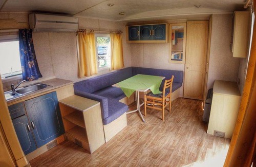 Dolni Chabry Resort | 24 m² Resort ∙ 2 bedrooms ∙ 5 guests