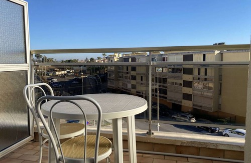 Balaruc-les-Bains Apartment | 24 m² Studio flat ∙ 1 bedroom ∙ 2 guests