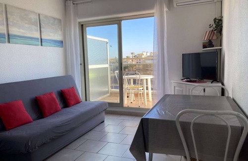 Balaruc-les-Bains Apartment | 24 m² Studio flat ∙ 1 bedroom ∙ 2 guests