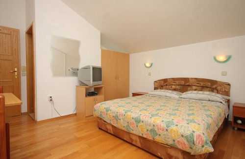 Bozava Apartment | 24 m² Studio flat ∙ 1 bedroom ∙ 2 guests