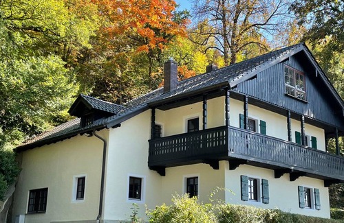 Pentling House | 240 m² House ∙ 6 bedrooms ∙ 11 guests