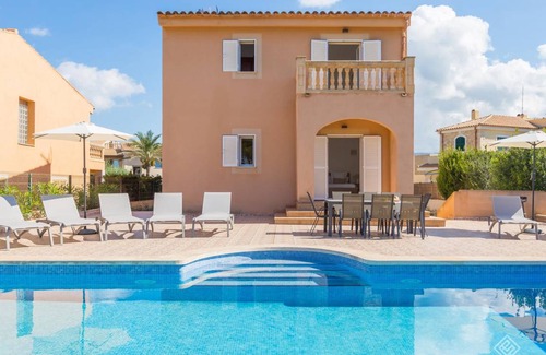 Urbanizacion S'Estanyol Villa | 247 m² Villa ∙ 4 bedrooms ∙ 8 guests