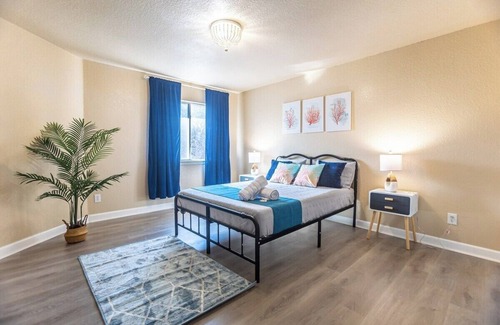 San Antonio House | 24Person 11610 New 6BR for SeaWorld Lackland AFB