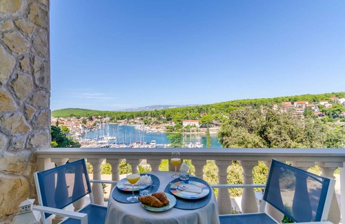 Vrboska Apartment | 25 m² Apartment ∙ 1 bedroom ∙ 2 guests