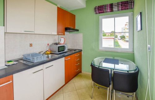 Pakostane Apartment | 25 m² Apartment ∙ 1 bedroom ∙ 3 guests