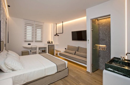 Tinos Town Apartment | 25 m² Studio flat ∙ 1 bedroom ∙ 3 guests
