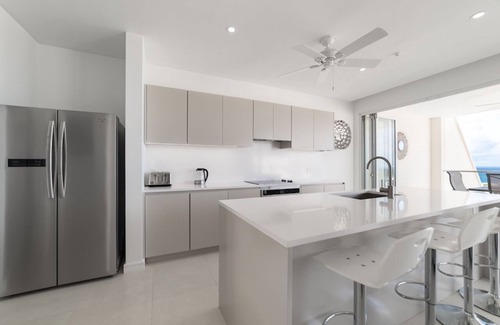 Merlin Bay Villa | 25 Pineapple Drive.