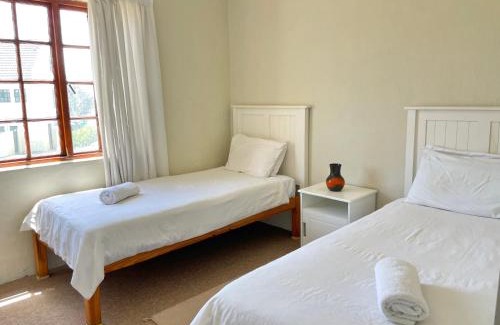 Port Alfred Apartment | 25 Settler Sands Beachfront Accommodation Sea View