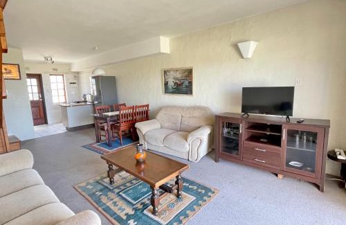 Port Alfred Apartment | 25 Settler Sands Beachfront Accommodation Sea View