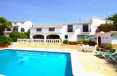 Tarraula House | 250 m² House ∙ 4 bedrooms ∙ 8 guests