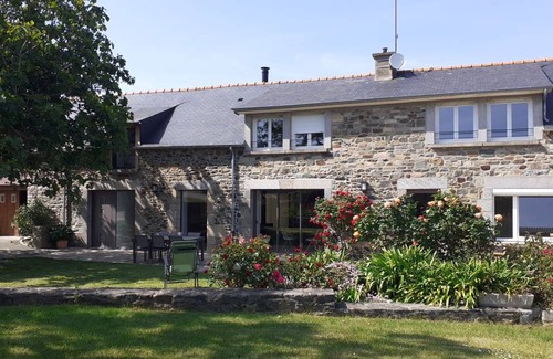 Planguenoual House | 250 m² House ∙ 5 bedrooms ∙ 10 guests