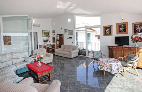 Bobolino Villa | 250 m² Villa ∙ 1 bedroom ∙ 13 guests