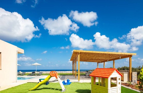 Rethymno Villa | 250 m² Villa ∙ 3 bedrooms ∙ 7 guests