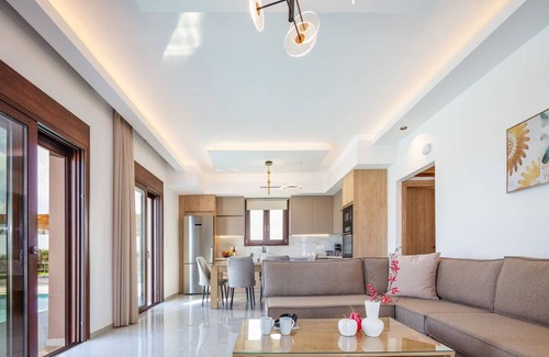 Rethymno Villa | 250 m² Villa ∙ 3 bedrooms ∙ 7 guests